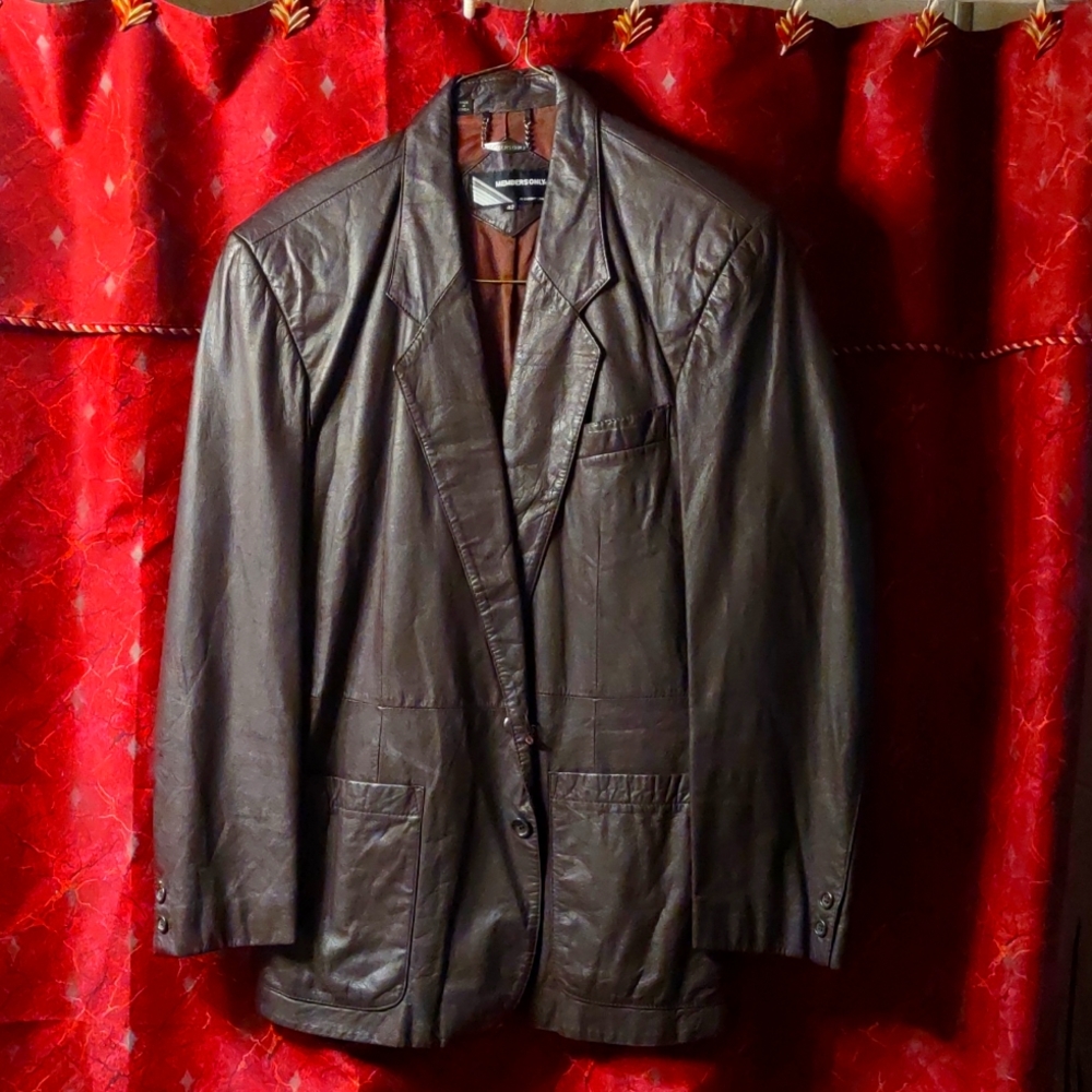 Men's designer genuine leather blazer!